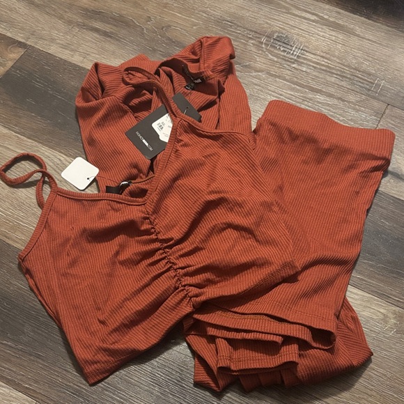 Rust Orange Ribbed Knit Set - Picture 2 of 3